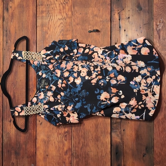 Thalia Sodi | Floral Ruffle Metal Embellished Straps Tank Top Size S - Picture 1 of 5